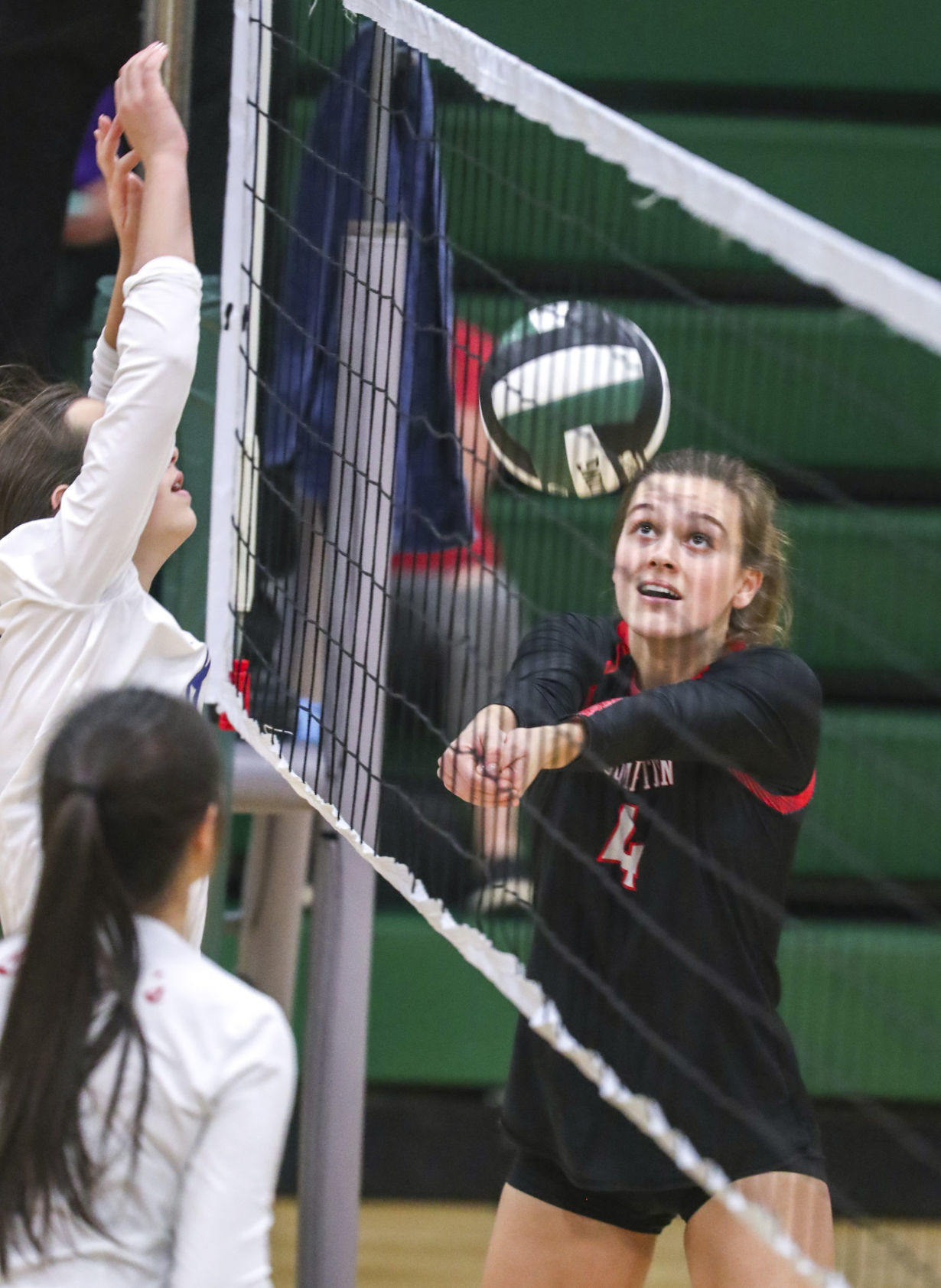 102918-Regional-Volleyball-010